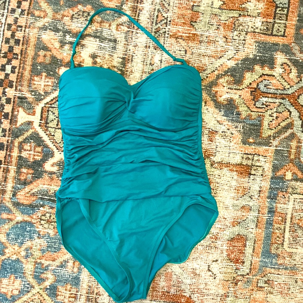 La Blanca one piece